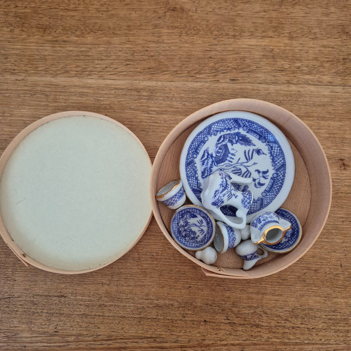 Miniature Blue Willow Tea Set in Japanese Wood Box
