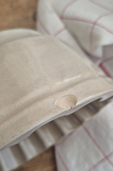 Antique Jelly Mould 4 - Beige With Star